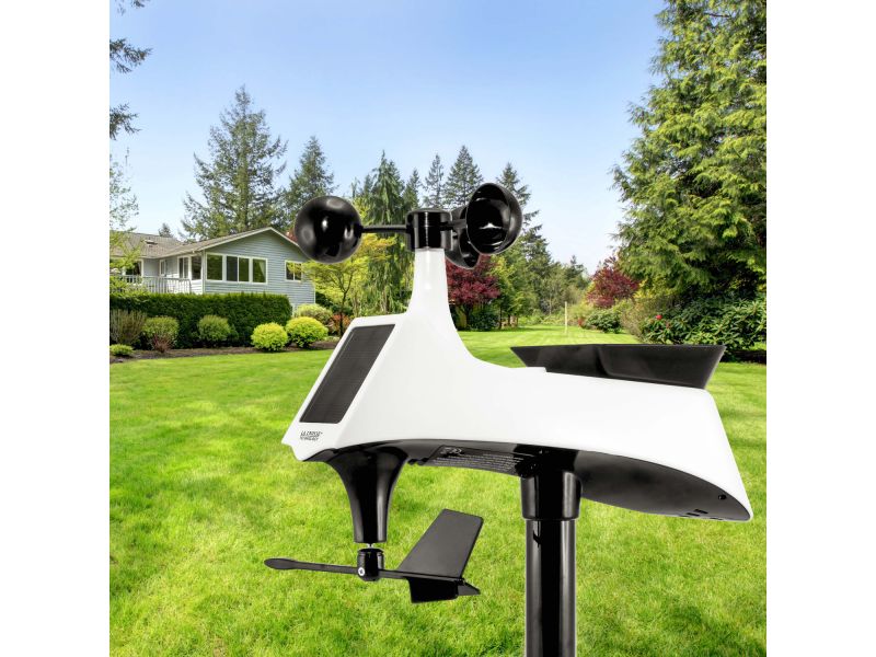 Professional Weather Station with Lightning Detector